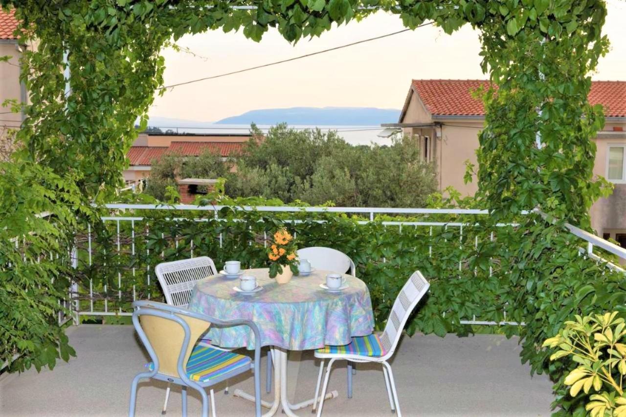 Apartman Bidol Макарска Экстерьер фото
